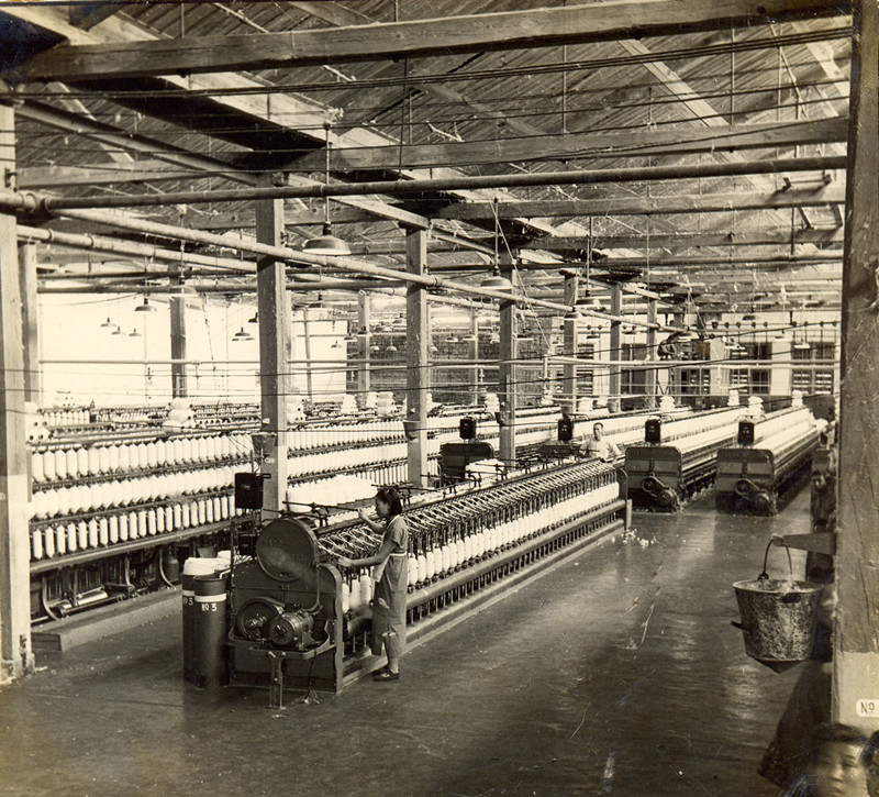 1937年云紡正式開工生產!